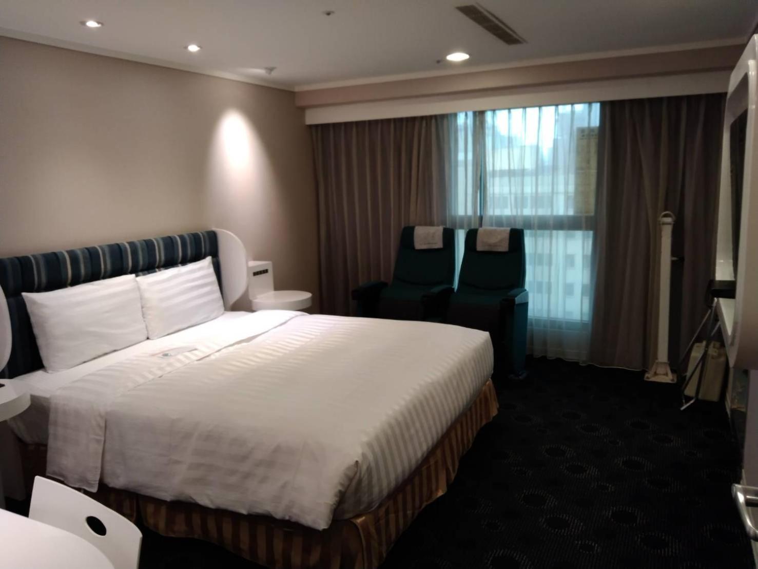Ximen Airline Hotel Тайбей Екстер'єр фото