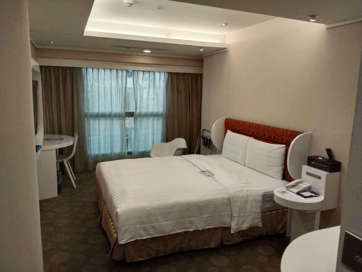 Ximen Airline Hotel Тайбей Екстер'єр фото