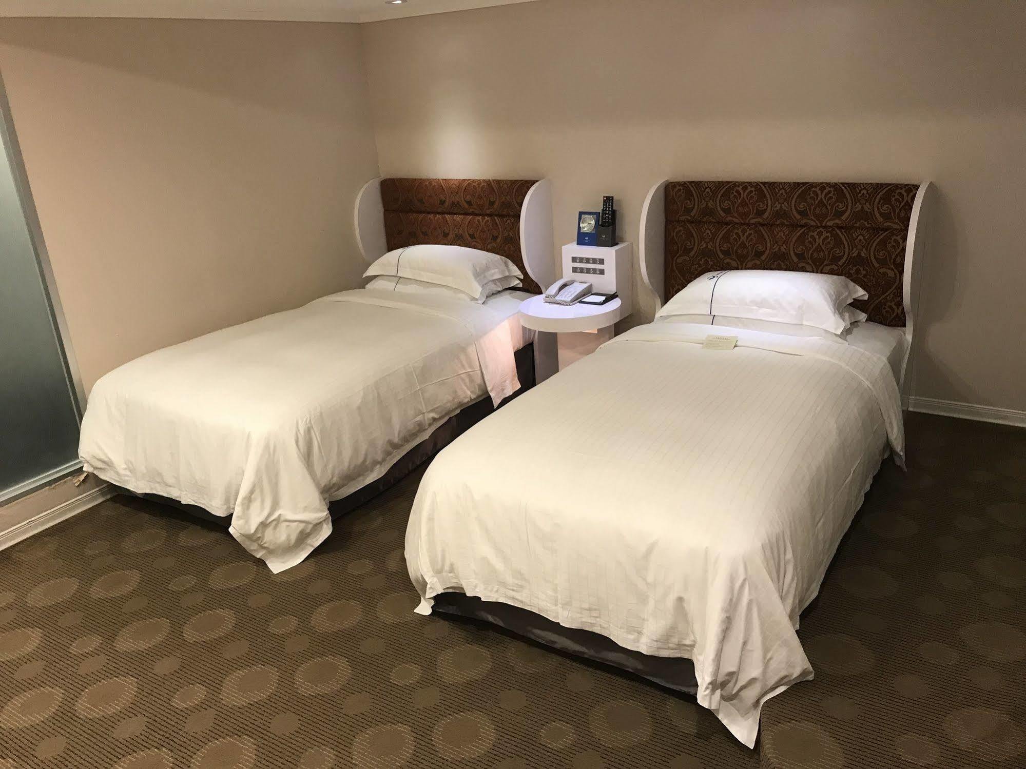 Ximen Airline Hotel Тайбей Екстер'єр фото
