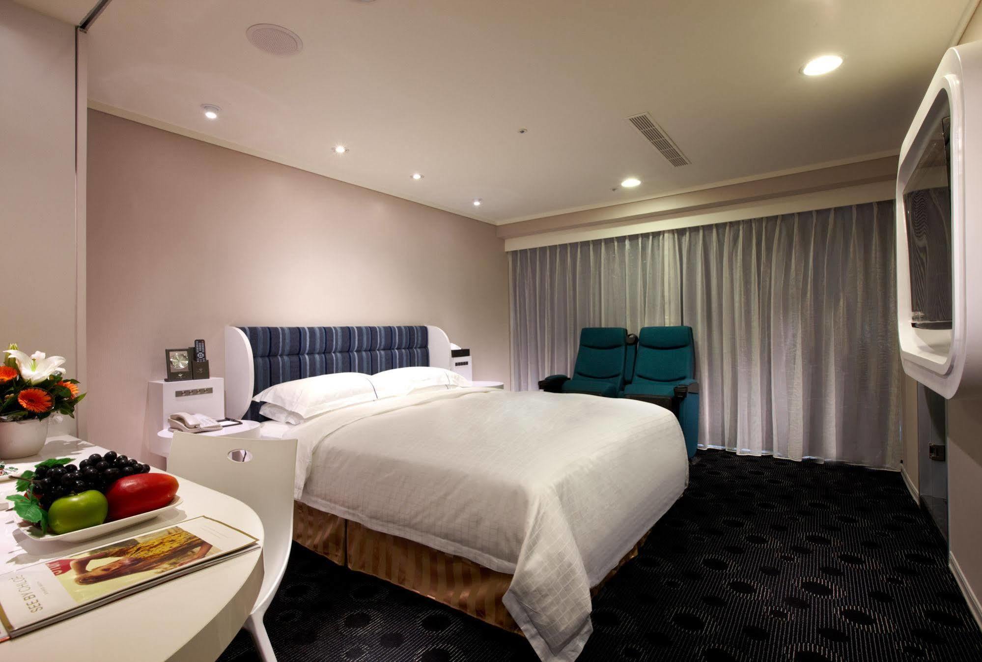 Ximen Airline Hotel Тайбей Екстер'єр фото