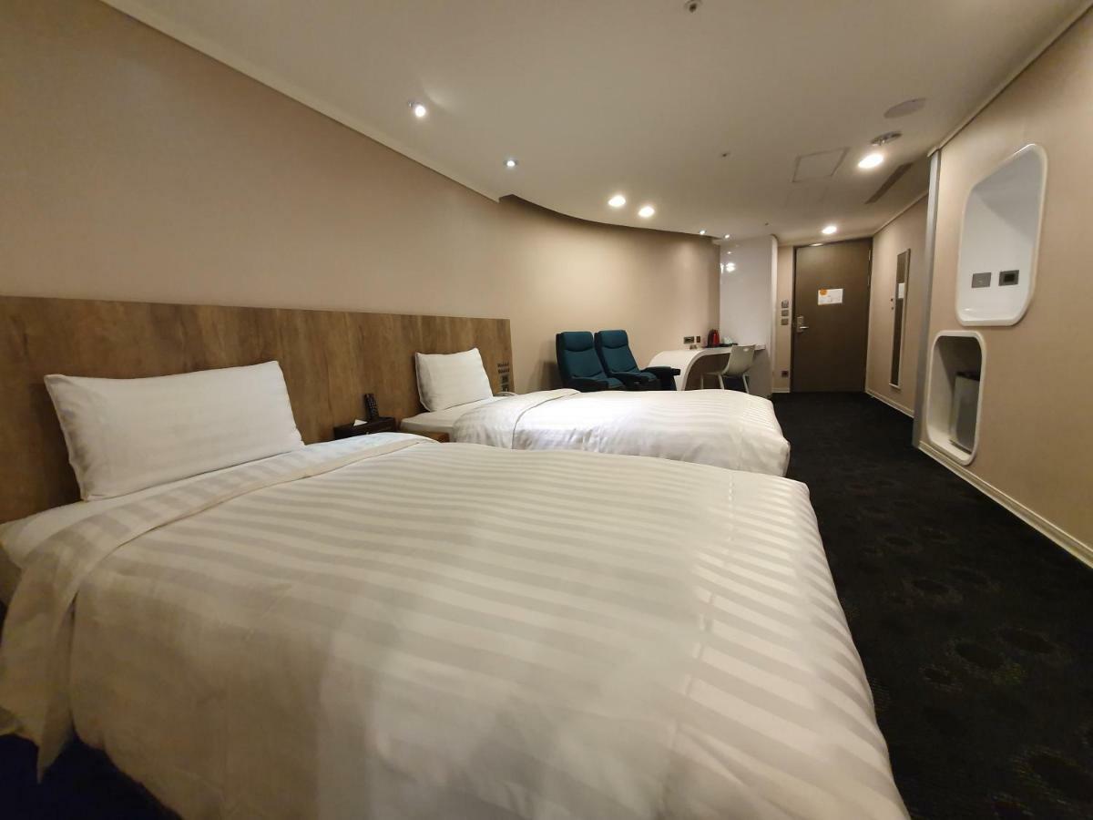 Ximen Airline Hotel Тайбей Екстер'єр фото