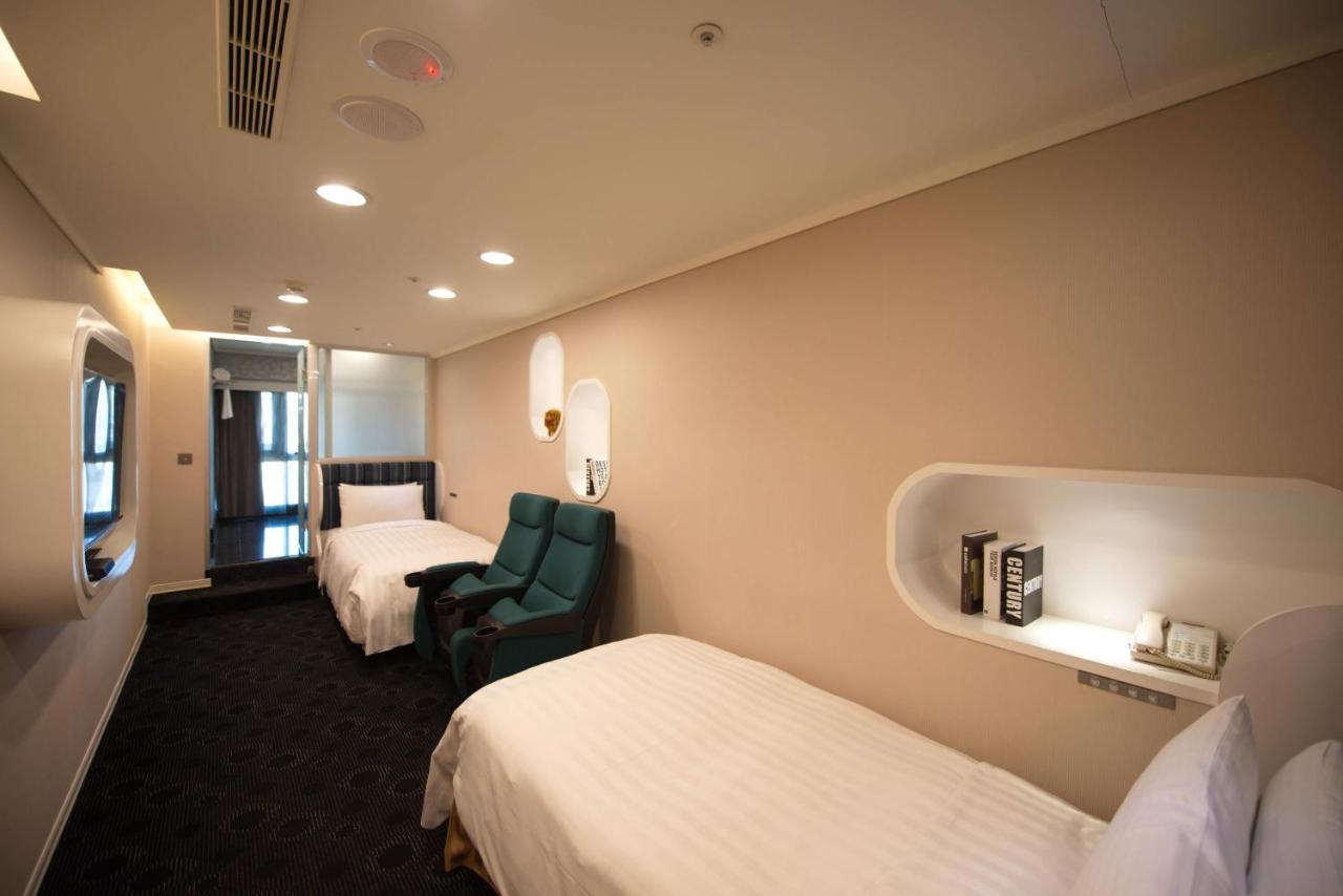 Ximen Airline Hotel Тайбей Екстер'єр фото